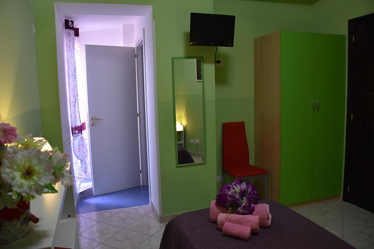 B&B La Casa Di Luigi Джардини-Наксос Экстерьер фото